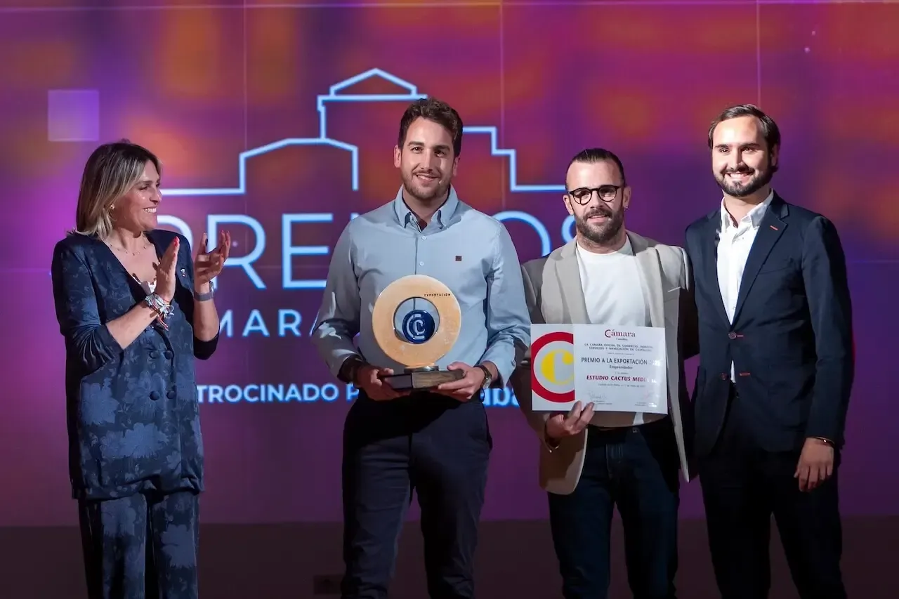 Stowlog receives the Entrepreneurs Export Award